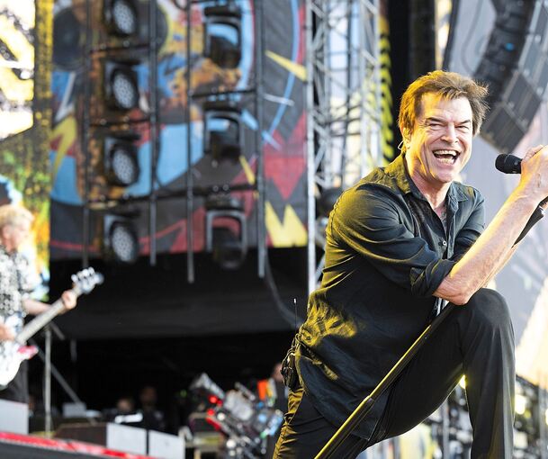 Am Ende wird alles gut: Frontmann Campino und seine Toten Hosen haben am Samstag ein fulminantes Konzert auf dem Cannstatter Wasen gespielt.