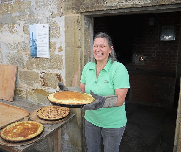 Pizza aus dem Backhaus-Ofen.