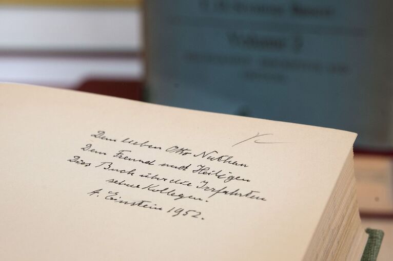Widmung von Albert Einstein in Dortmund aufgetaucht Widmung von Albert Einstein in Dortmund aufgetaucht