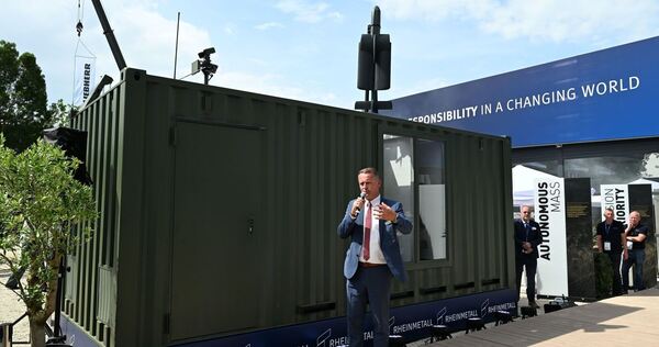 Abschuss-Container für Kamikaze-Drohnen