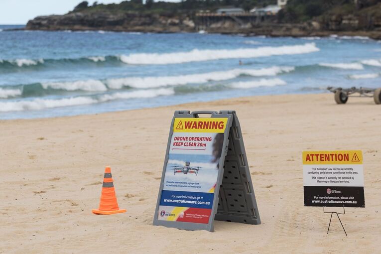 Frau in Sydney bei Hai-Angriff lebensgefährlich verletzt Frau in Sydney bei Hai-Angriff lebensgefährlich verletzt