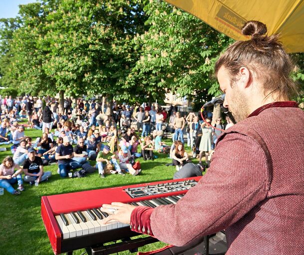 Am Wochenende ist wieder Straßenmusikfestival im Blühenden Barock. Am Wochenende ist wieder Straßenmusikfestival im Blühenden Barock.