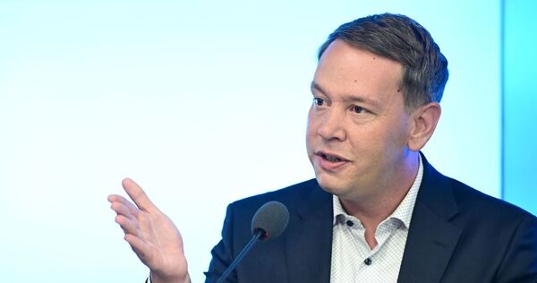 Gesundheitsminister Oliver Hildenbrand