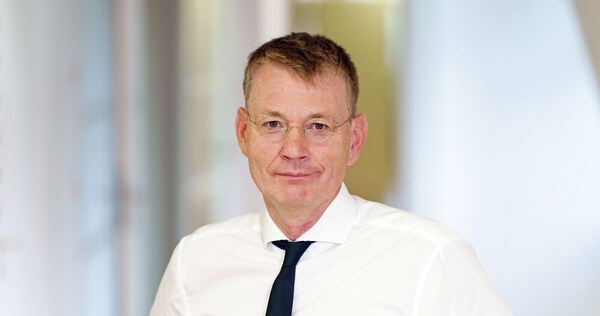 Prof. Jürgen Graf Prof. Jürgen Graf