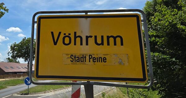 Ortsschild Vöhrum