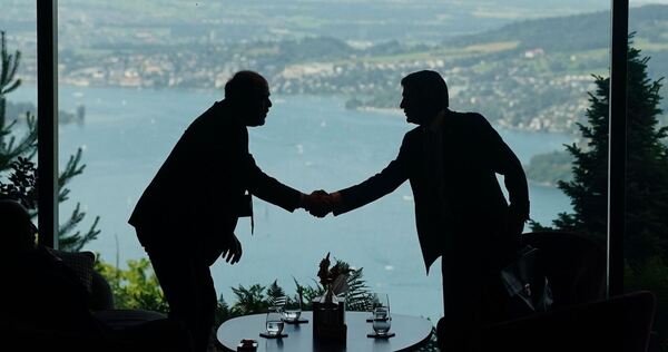 Irankrieg - Verhandlungen in der Schweiz