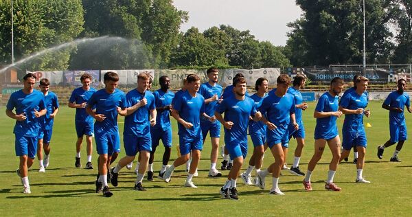 Schweißtreibend: Die Vormittagseinheit des SGV Freiberg im Stadion des FC Union Heilbronn.