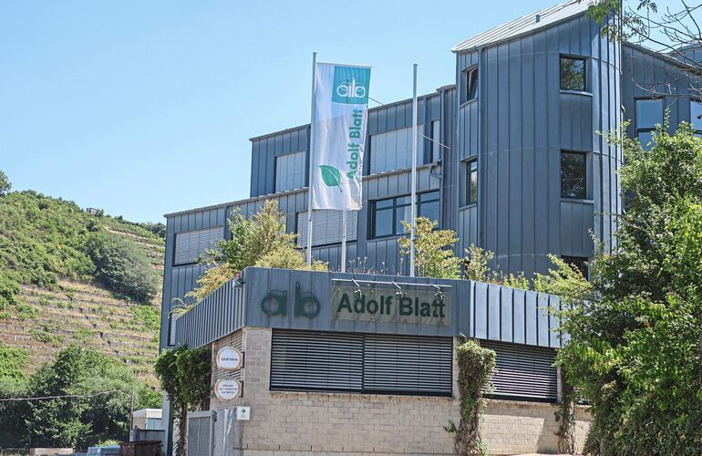 Der Unternehmenssitz von Adolf Blatt in Kirchheim: Die Firma wird ihre beiden Betonwerke am Neckar schließen.