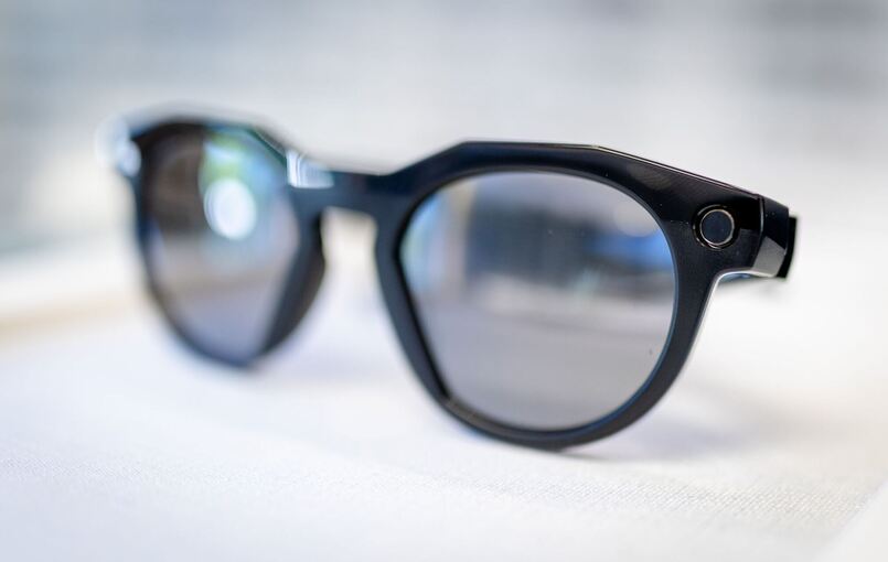 Smart Glasses