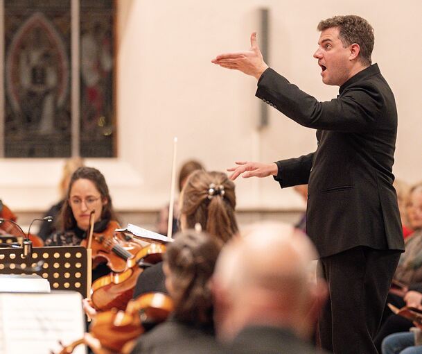 „Wir pflegen ein gutes Verhältnis zu Mendelssohn“, sagt der musikalische Leiter der Kantorei der Karlshöhe, Nikolai Ott.