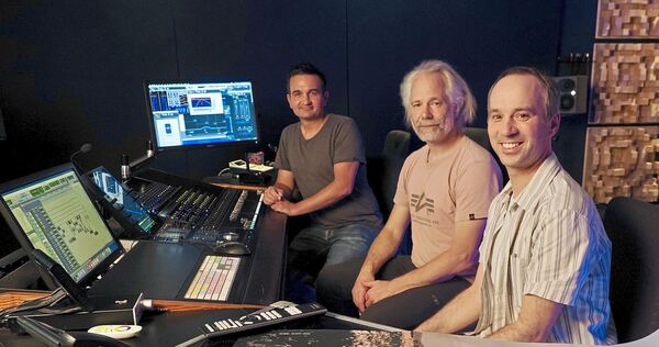 Fleißig am Werkel für einen guten Filmton (links): Daniel Vulcano (Komponist), Oliver Heise (Produktion) und Michael Thumm (Ton).
