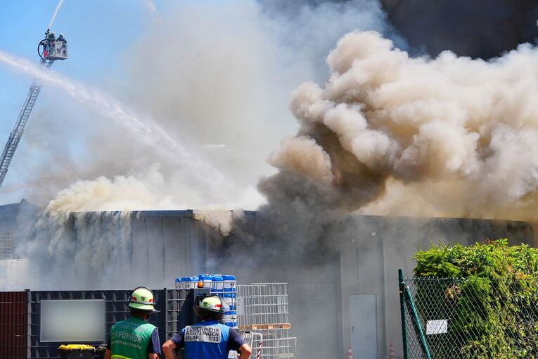 Brand in Reutlinger Industriegebiet