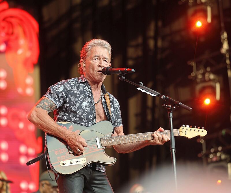 Gut in Form: Peter Maffay bei seinem Auftritt am Bietigheimer Viadukt. Gut in Form: Peter Maffay bei seinem Auftritt am Bietigheimer Viadukt.