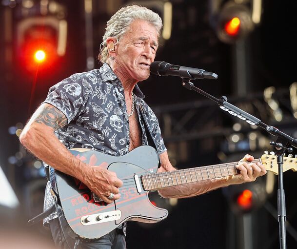 Kerniger Auftritt: Peter Maffay hat das Publikum bei seinem Auftritt am Bietigheimer Viadukt bewegt.
