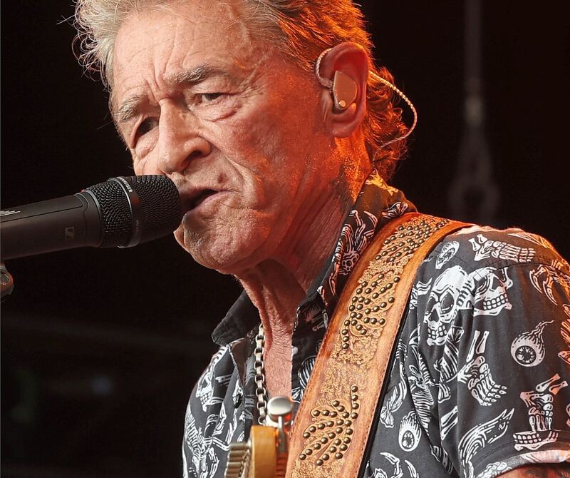 Peter Maffay bei seinem Auftritt am Bietigheimer Viadukt. Peter Maffay bei seinem Auftritt am Bietigheimer Viadukt.