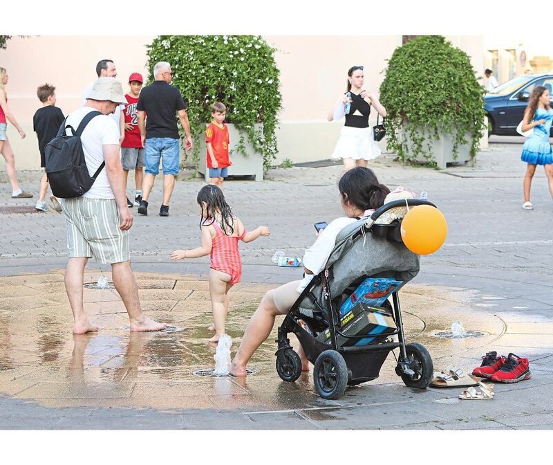 Marktplatzfest 2026 .
