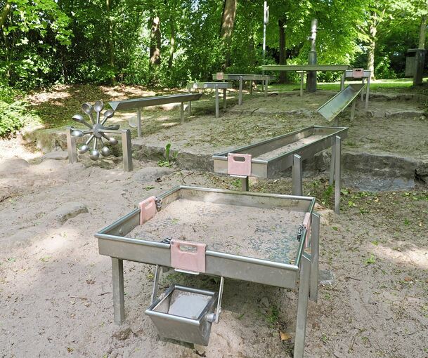 Hier fließt vorerst kein Wasser mehr. Vandalismus hat den Wasserspielplatz am Favoritepark lahmgelegt.