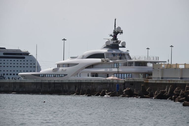 Putin-Yacht "Graceful" Putin-Yacht "Graceful"