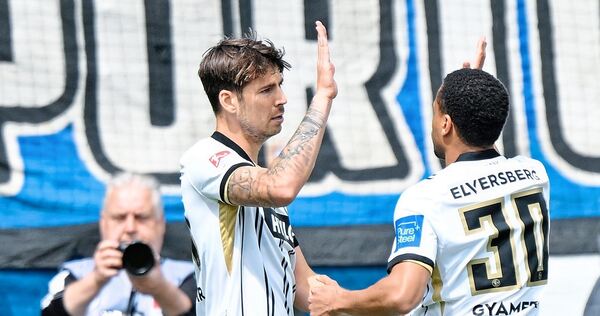 Jubelt über sein Tor für den Bundesliga-Aufsteiger Elversberg: Maximilian Rohr.