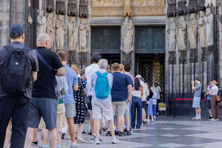 Zwölf Euro Eintritt für Kölner Dom Zwölf Euro Eintritt für Kölner Dom