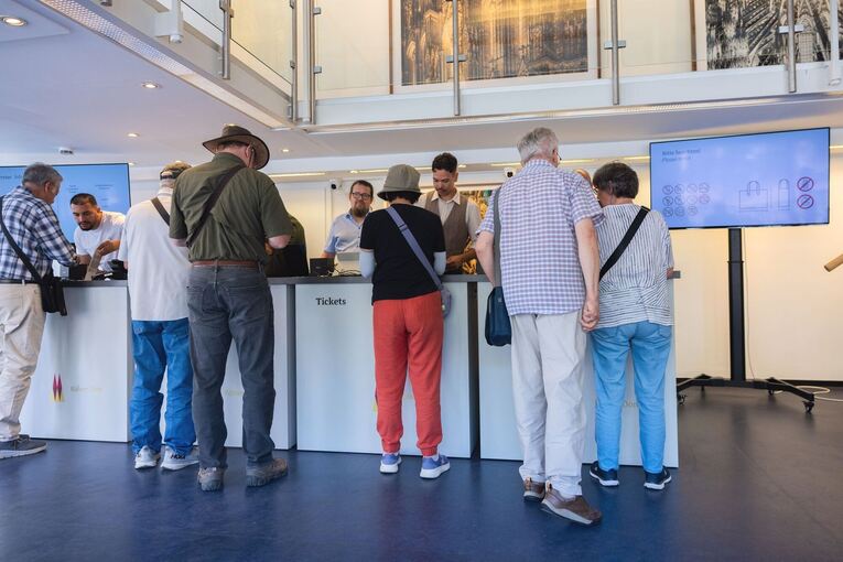 Zwölf Euro Eintritt für Kölner Dom Zwölf Euro Eintritt für Kölner Dom