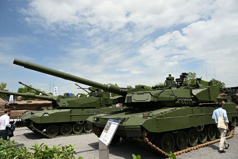 Kampfpanzer Leopard 2A8 Kampfpanzer Leopard 2A8