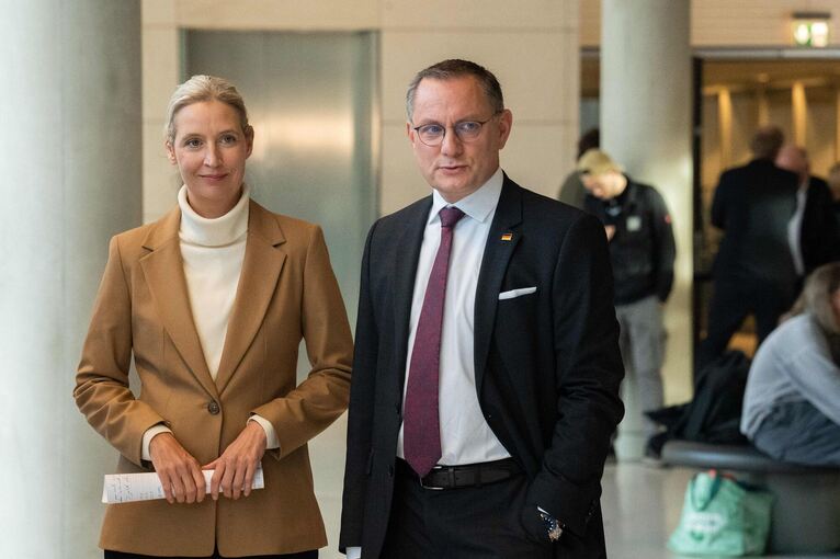 AfD-Chefs Alice Weidel und Tino Chrupalla (Archivbild) AfD-Chefs Alice Weidel und Tino Chrupalla (Archivbild)