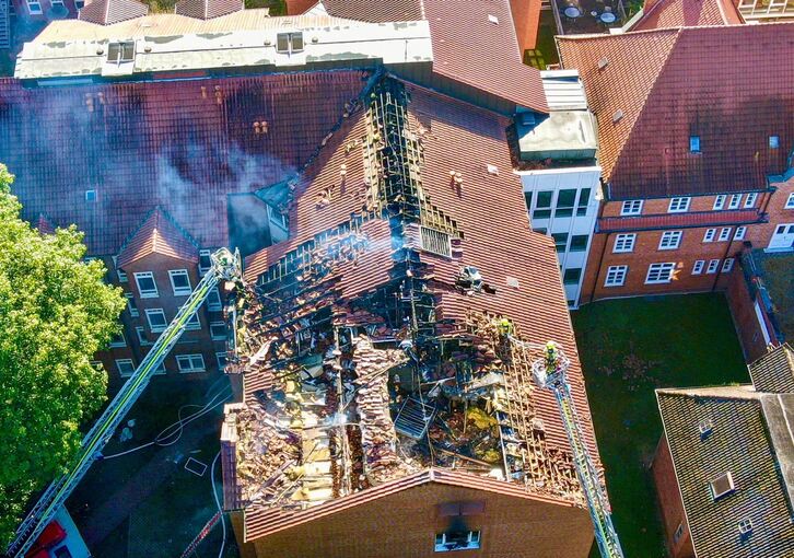 Tote bei Brand in einem Krankenhaus Tote bei Brand in einem Krankenhaus