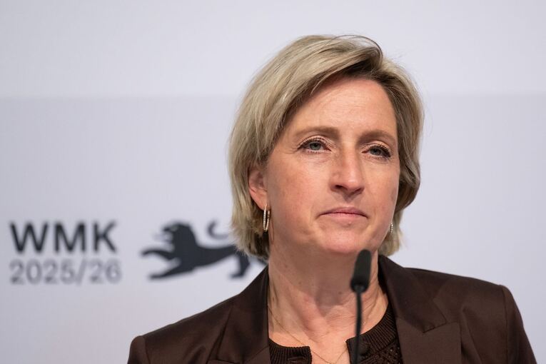 Pk zur Wirtschaftsministerkonferenz der Länder Pk zur Wirtschaftsministerkonferenz der Länder