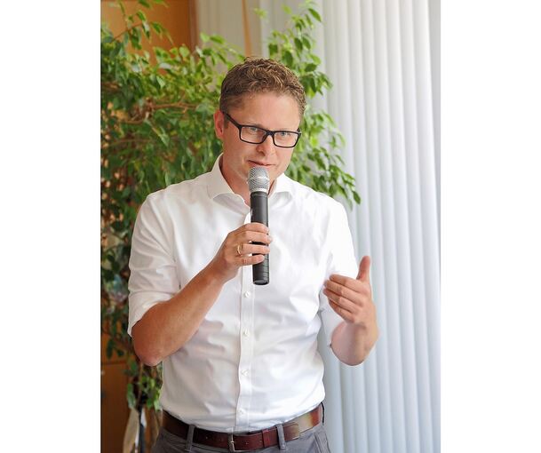 Bürgermeister Florian Bargmann verwies auf erhebliche Mängel beim Brand- und Arbeitsschutz im Rathaus. Deshalb müsse das Rathaus erweitert werden.