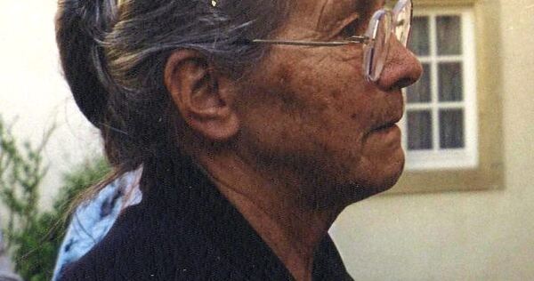 Auguste Hoffmann, Gemeindehelferin der evangelischen Kirche in Löchgau von 1953 bis 1980, hat zum Kirchenkonvent geforscht.