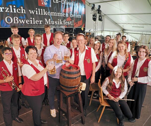 Zum Festauftakt in Oßweil begrüßte MVO-Vorsitzender Uwe Appel Oberbürgermeister Matthias Knecht.