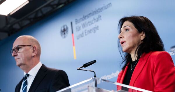 Wirtschaftsministerin Reiche und Ministerpräsident Woidke