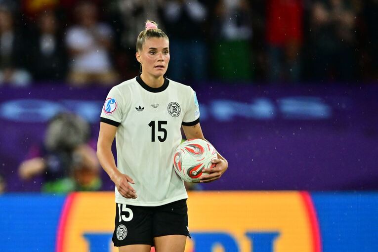 Selina Cerci Selina Cerci