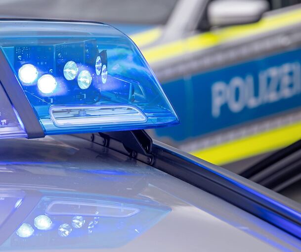 Die Polizei sucht Zeugen.