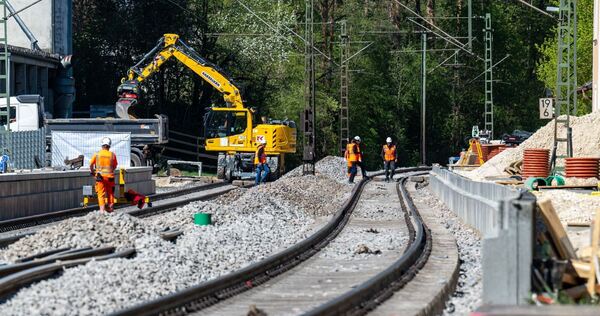 Bauarbeiten bei der Bahn Bauarbeiten bei der Bahn