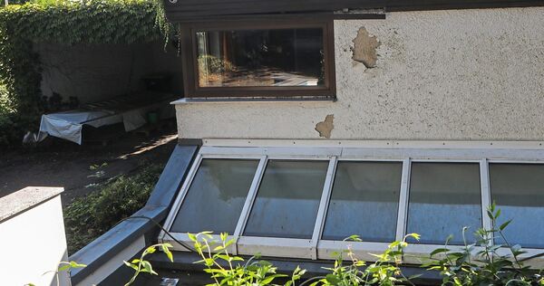 Das Freiberger Afrikahaus – sichtbar in die Jahre gekommen – ist Geschichte. Das Freiberger Afrikahaus – sichtbar in die Jahre gekommen – ist Geschichte.
