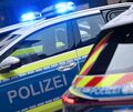 Die Polizei nimmt Hinweise zu dem Unfall entgegen. Die Polizei nimmt Hinweise zu dem Unfall entgegen.