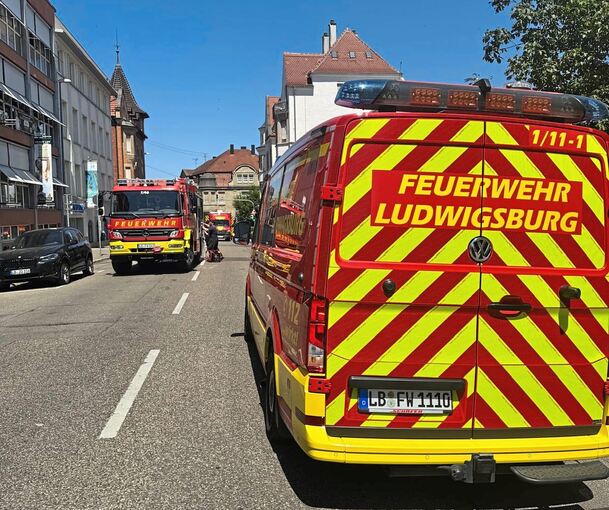 Feuerwehreinsatz in der Uhlandstraße in Ludwigsburg.