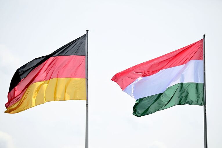 Nationalfahnen Nationalfahnen