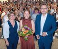 Viel Applaus bei der Einsetzungsfeier: Kristina Klammt (Schulreferentin am Regierungspräsidium Stuttgart), die neue Schulleiteri Viel Applaus bei der Einsetzungsfeier: Kristina Klammt (Schulreferentin am Regierungspräsidium Stuttgart), die neue Schulleiterin Barbara Fink und Bürgermeister Christian Eiberger (v.l.).