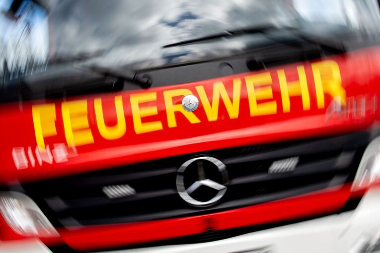 Feuerwehr - Symbolbild Feuerwehr - Symbolbild
