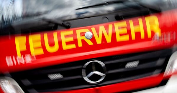 Feuerwehr - Symbolbild Feuerwehr - Symbolbild