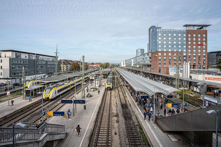 Der Freiburger Hauptbahnhof Der Freiburger Hauptbahnhof