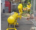 Der Gefahrstoffzug der Freiwilligen Feuerwehr Asperg barg am Mittwoch vom Gelände des Kleiningersheimer Hauses zwei Chlorgasflaschen und einen Behälter mit Schwefeldioxid.