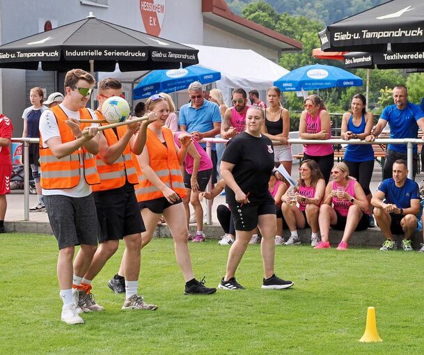 Wer kann den Ball am besten balancieren?