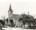 Bild aus 1975 von Rielingshausen: der Rathausplatz.