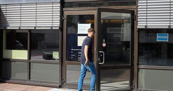 Hier in der Hindenburgstraße ist die Zulassungsstelle nicht mehr lange untergebracht. Hier in der Hindenburgstraße ist die Zulassungsstelle nicht mehr lange untergebracht.