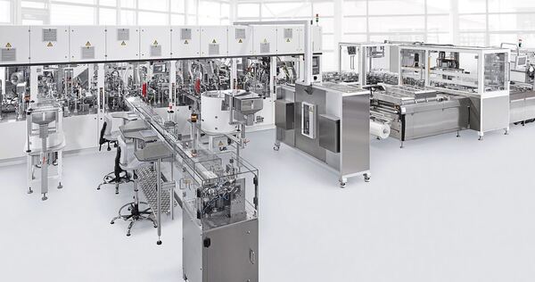 Der BBS-Automation-Standort in Freiberg soll künftig noch mehr medizinische Versorgungsmittel entwickeln und liefern. Sie sollen zum Beispiel Infusionssets zusammenstellen.