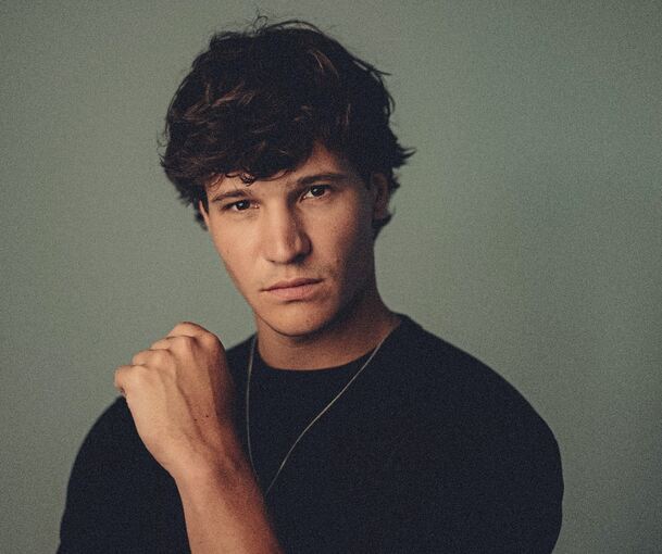 Nutzt gerne KI – aber nicht für die Musik: Popsänger Wincent Weiss kommt nach Ludwigsburg.